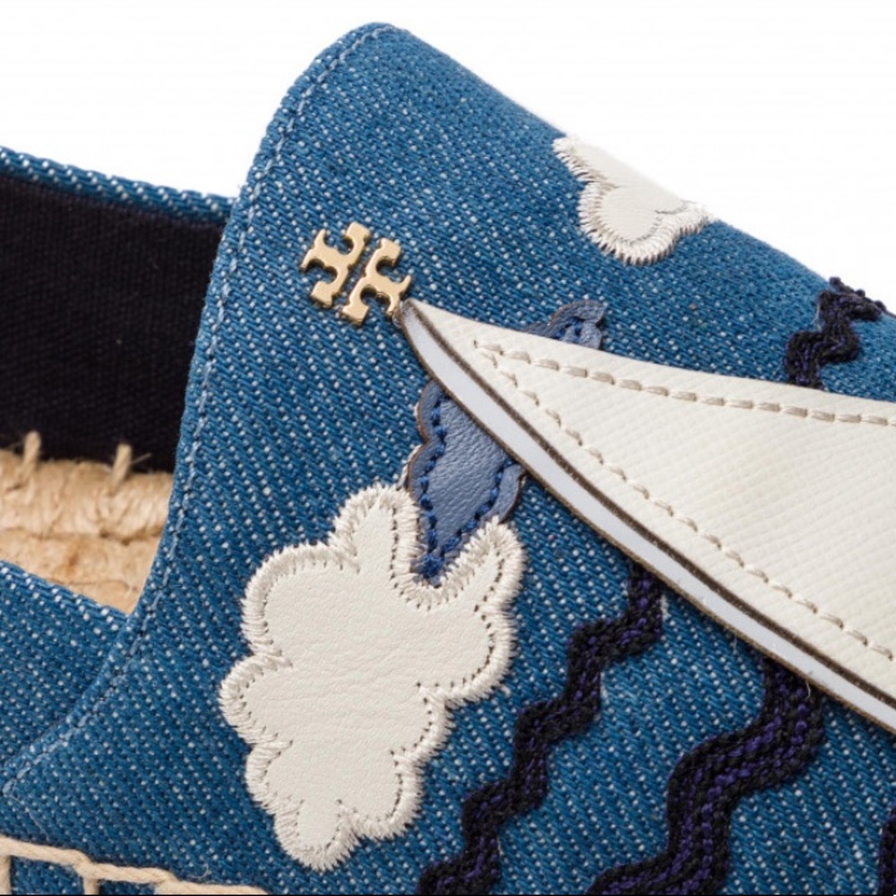 Tory Burch Denim Espadrilles with Sailboat Motif - Picture 5 of 9